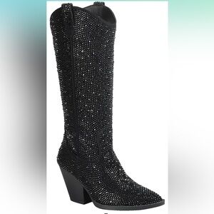 Rhinestone black boots 👢🖤